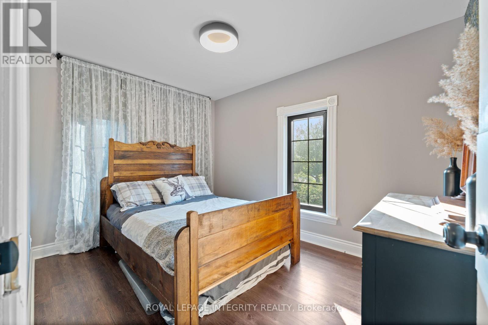 Photo 22 of 835 Prescott Street, North Grenville ON