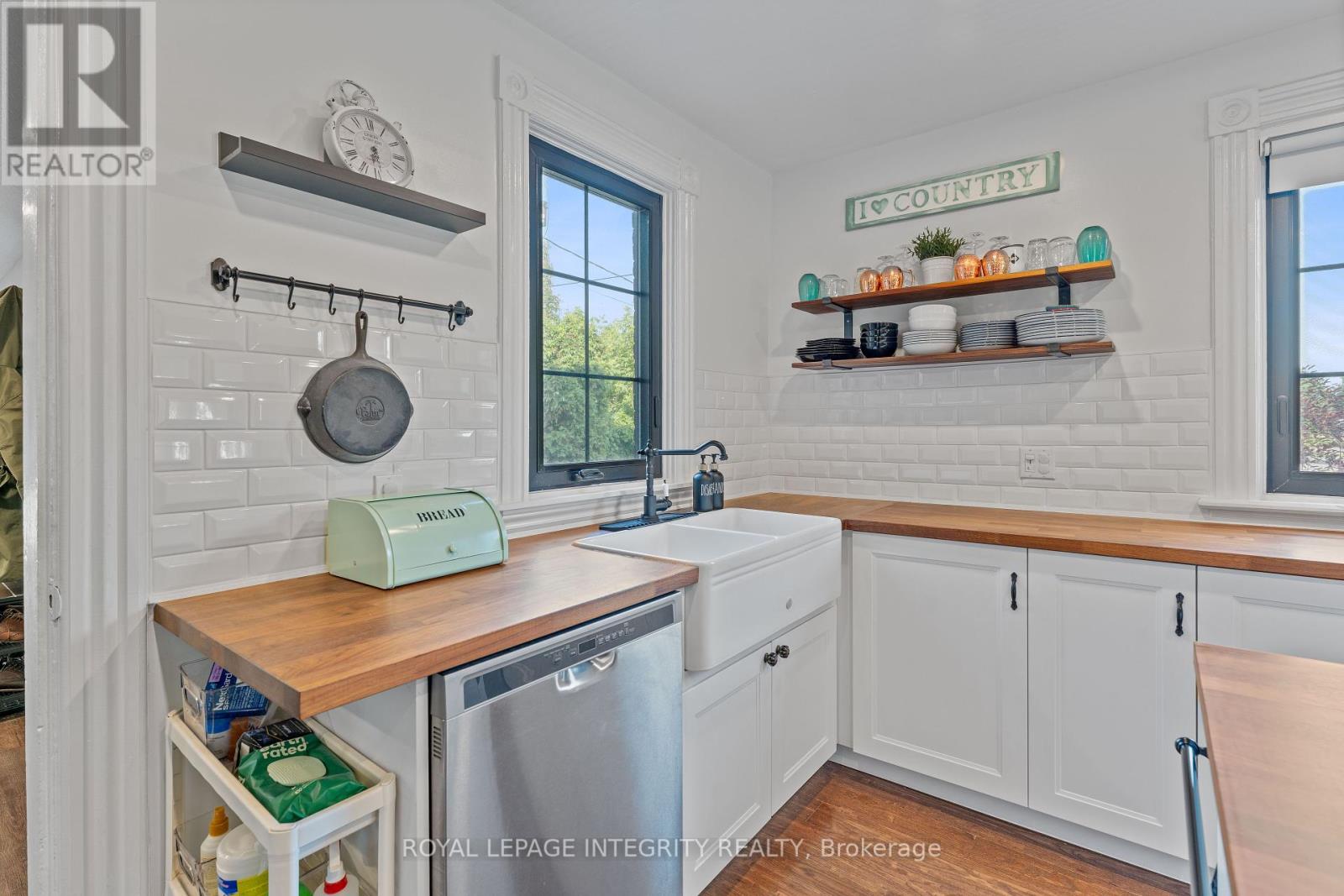 Photo 29 of 835 Prescott Street, North Grenville ON