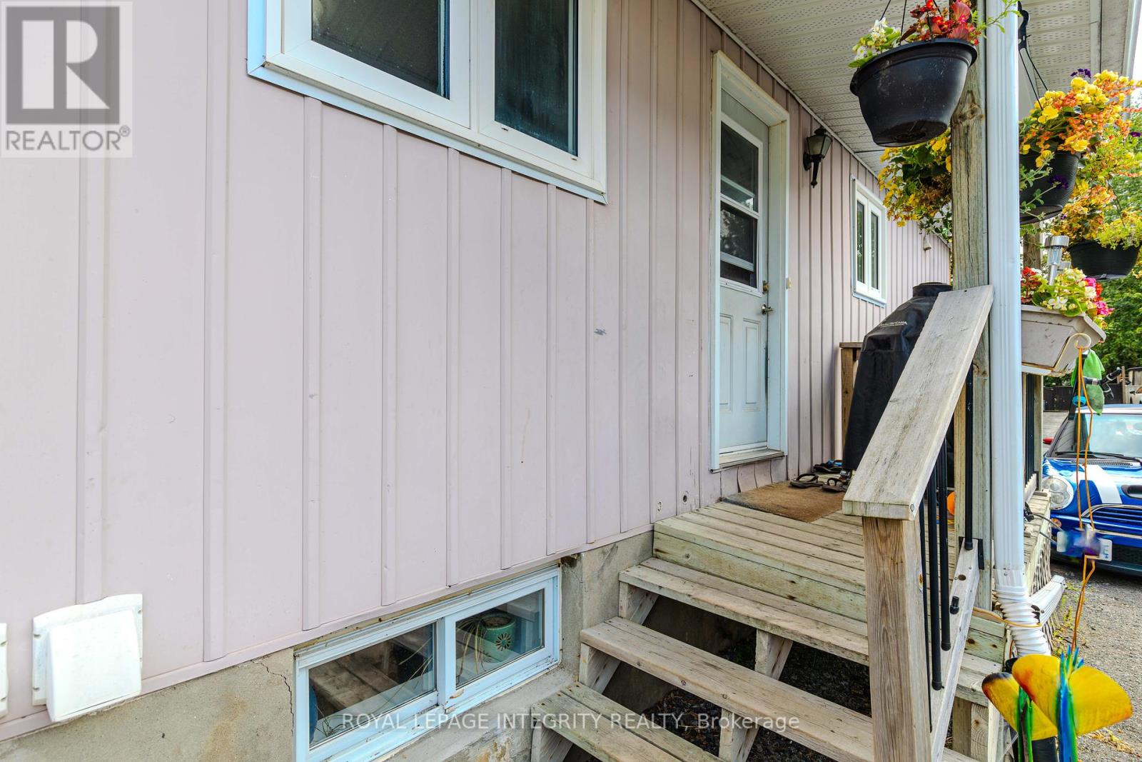 Photo 22 of 153 Glamorgan Drive, Ottawa ON