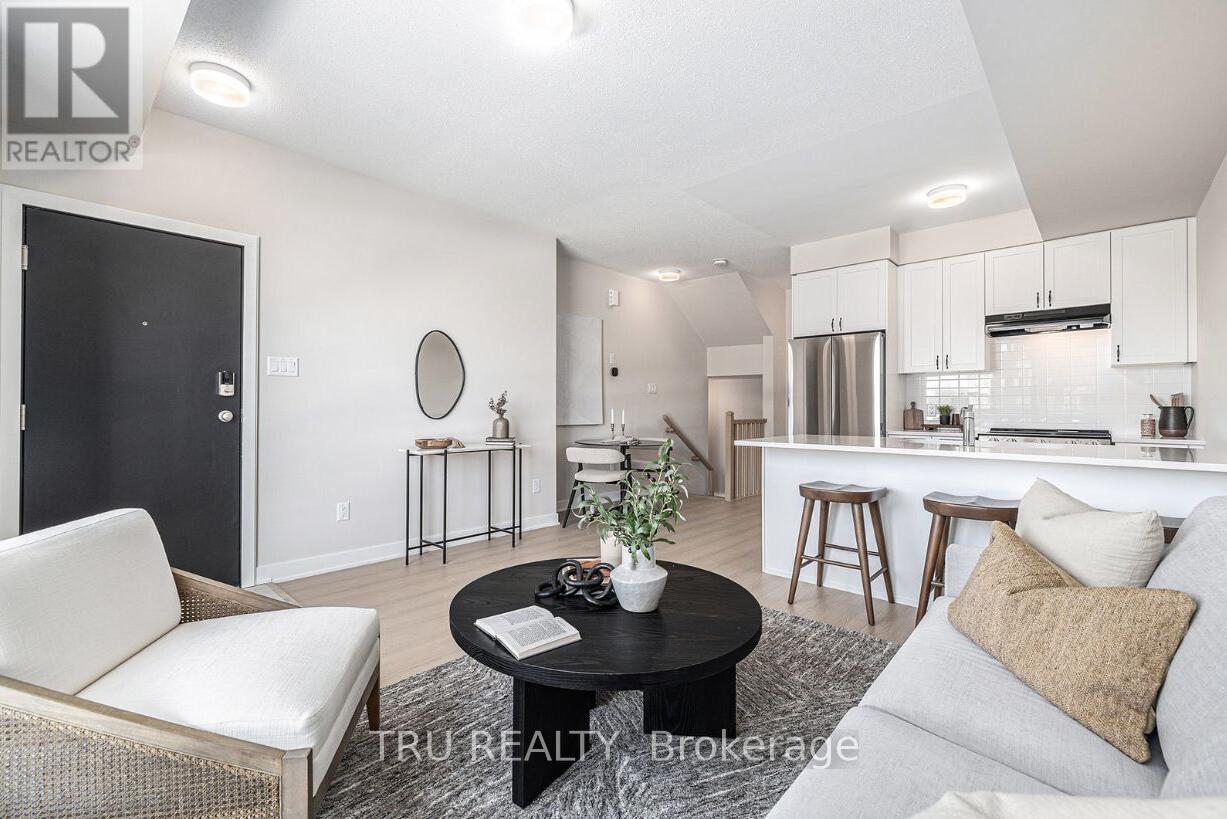 Photo 6 of 206 Mishi Private, Ottawa ON