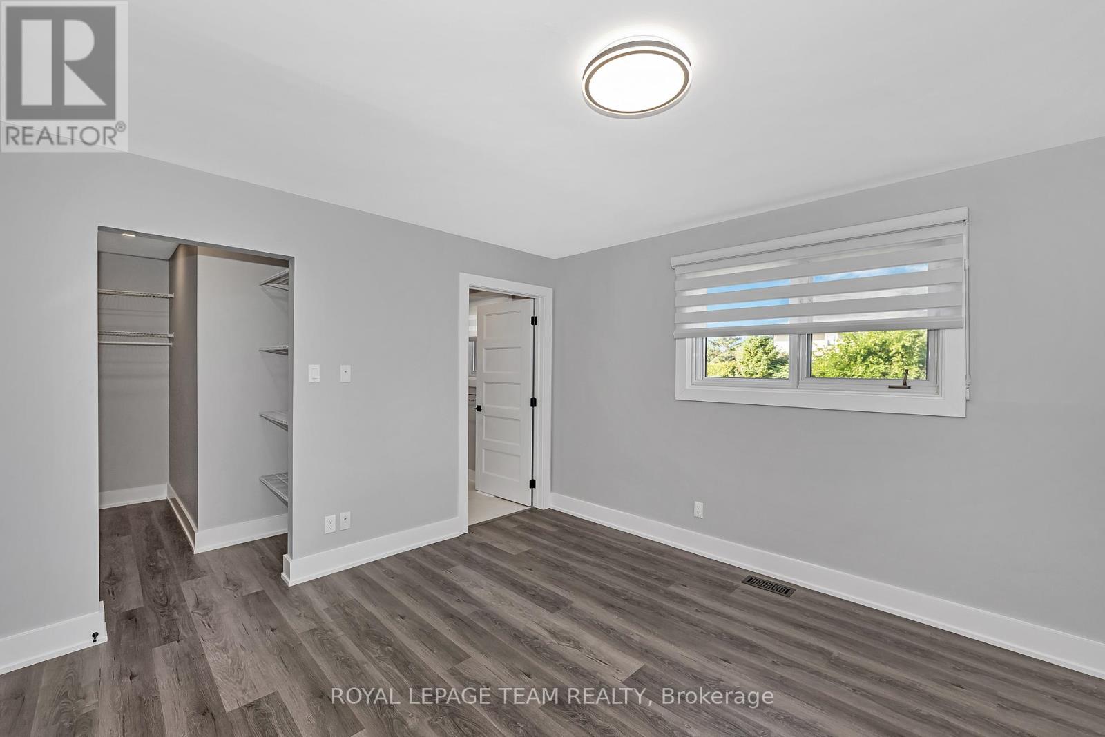 Photo 18 of 12 Largo Crescent, Ottawa ON
