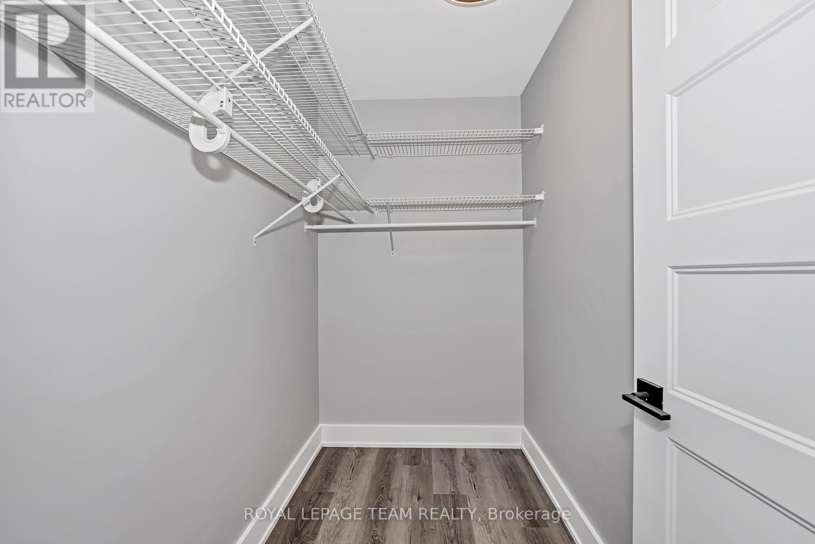 Photo 23 of 12 Largo Crescent, Ottawa ON