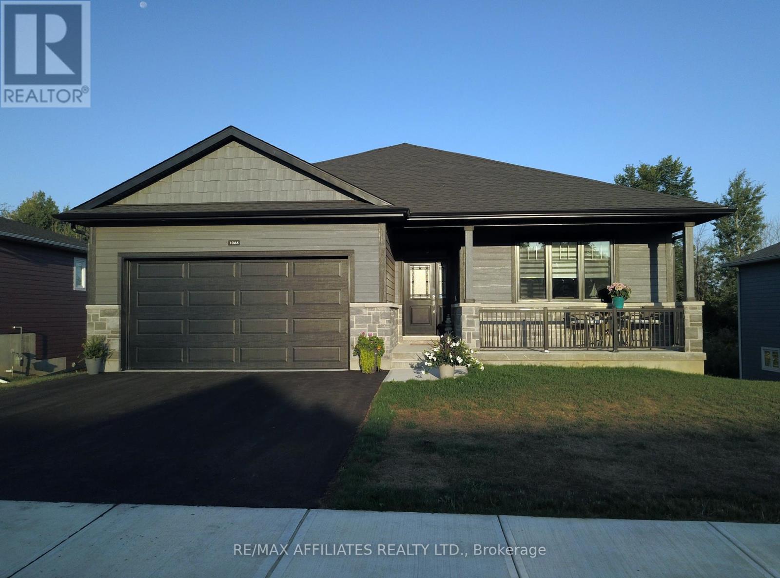 Photo 25 of 1066 Shearer Drive, Brockville ON