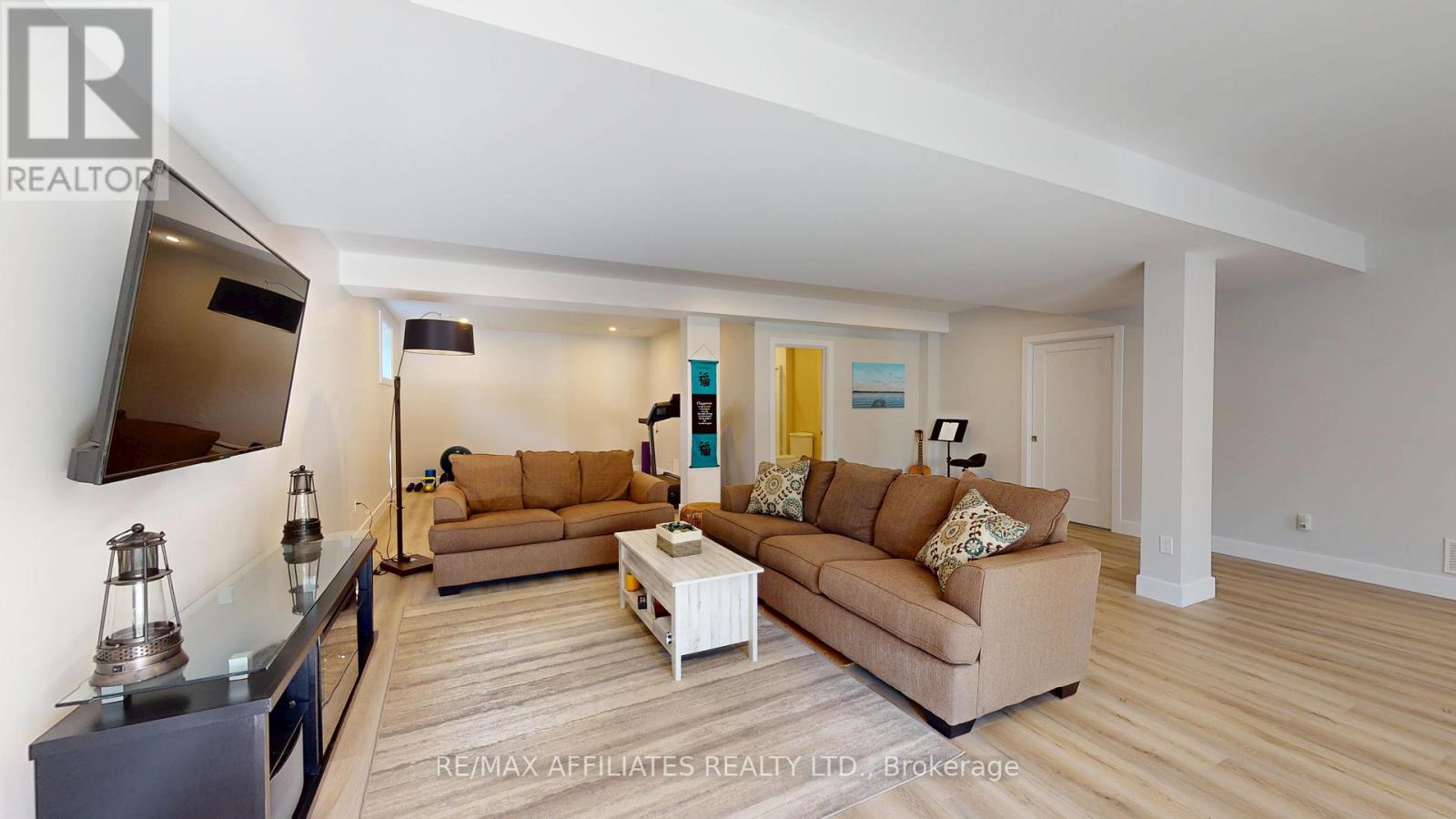 Photo 18 of 1066 Shearer Drive, Brockville ON