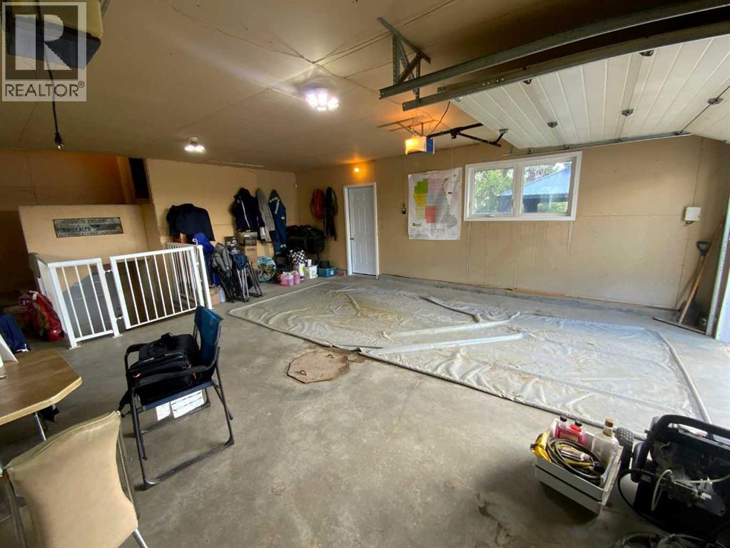 Photo 12 of 231052 330 Township, Rural Kneehill County AB