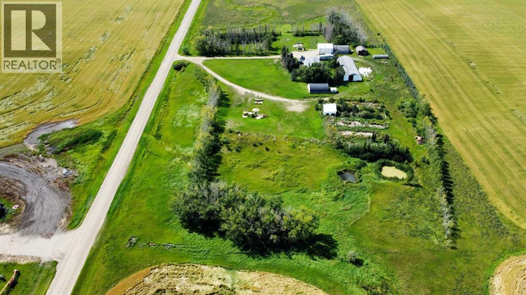 Photo 33 of 231052 330 Township, Rural Kneehill County AB