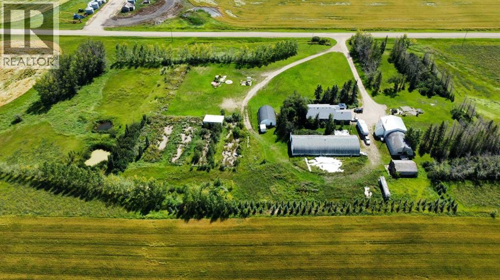 Photo 2 of 231052 330 Township, Rural Kneehill County AB