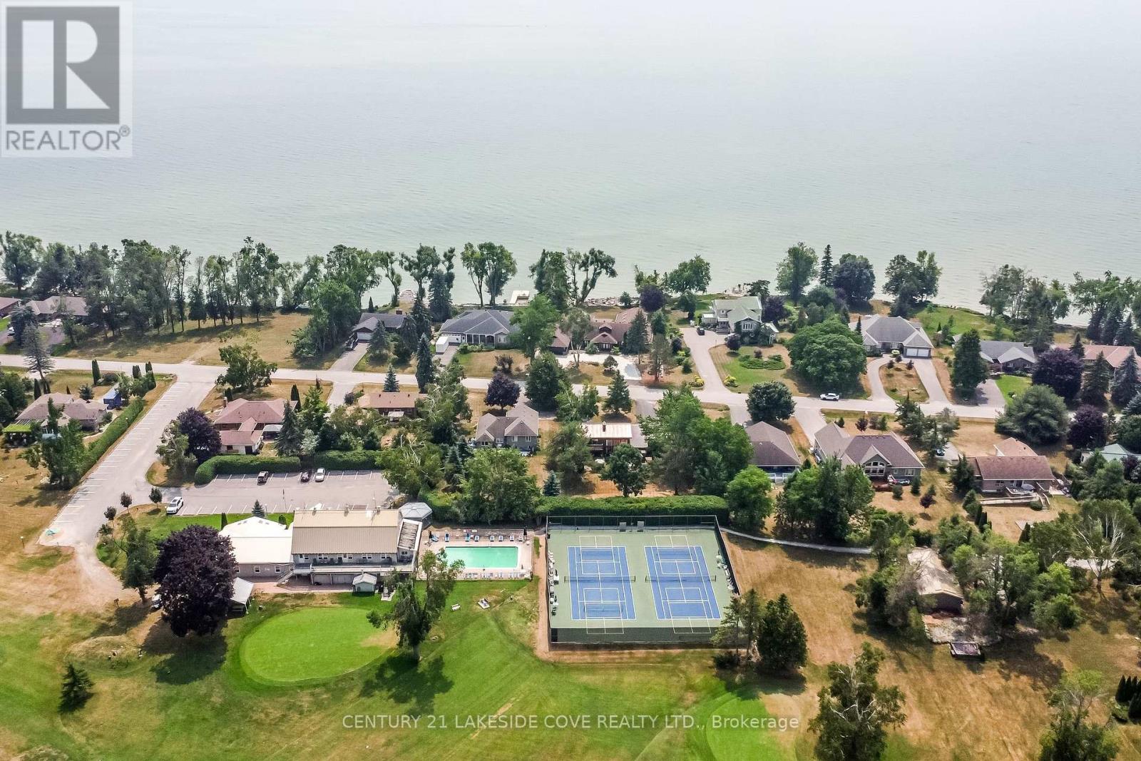 135 BAYSHORE DRIVE - 6