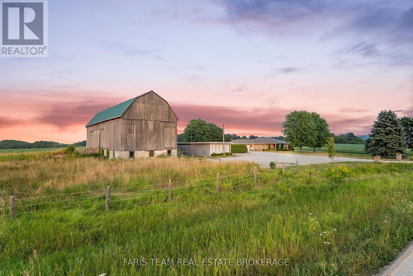 Photo 12 of 8485 Highway 93, Tiny ON