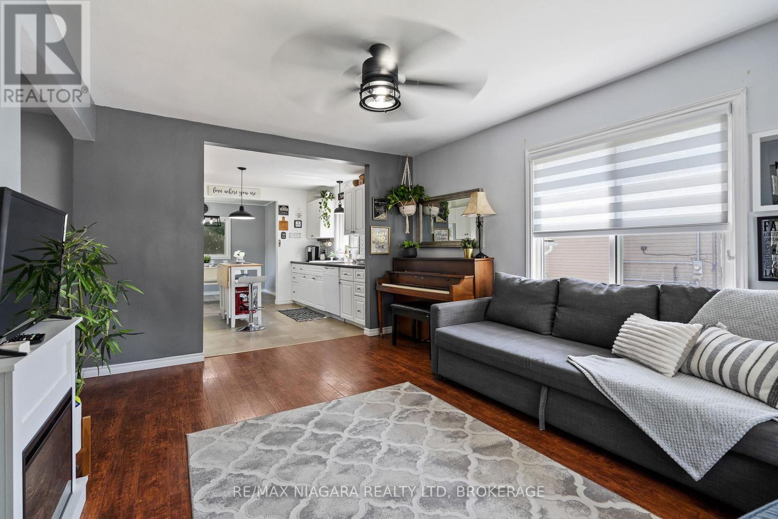 Photo 10 of 696 Fairview Road, Fort Erie ON