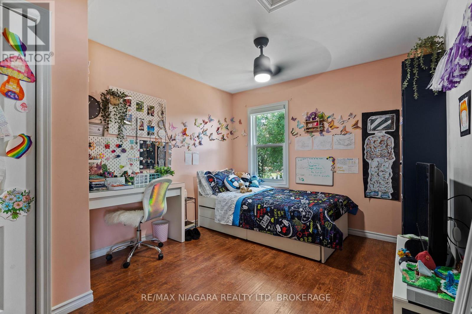 Photo 13 of 696 Fairview Road, Fort Erie ON