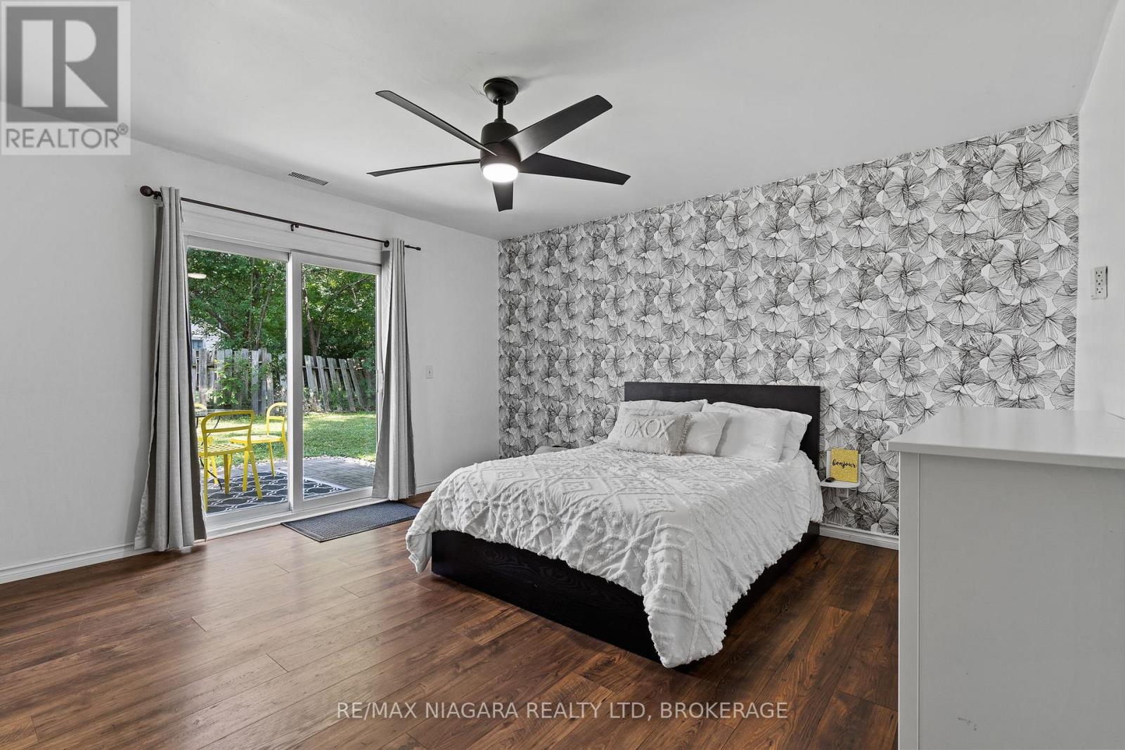 Photo 22 of 696 Fairview Road, Fort Erie ON