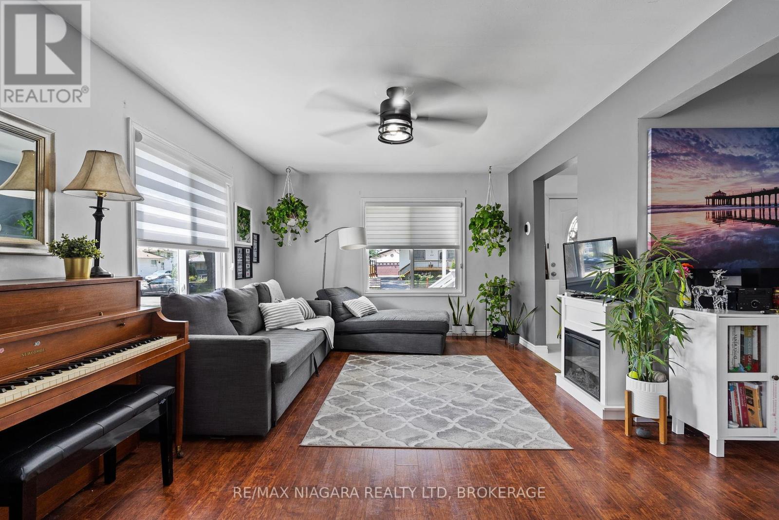 Photo 8 of 696 Fairview Road, Fort Erie ON