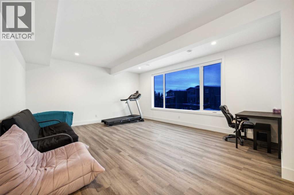 Single Family House for Sale in  Timberline Point SW Springbank Hill Calgary 