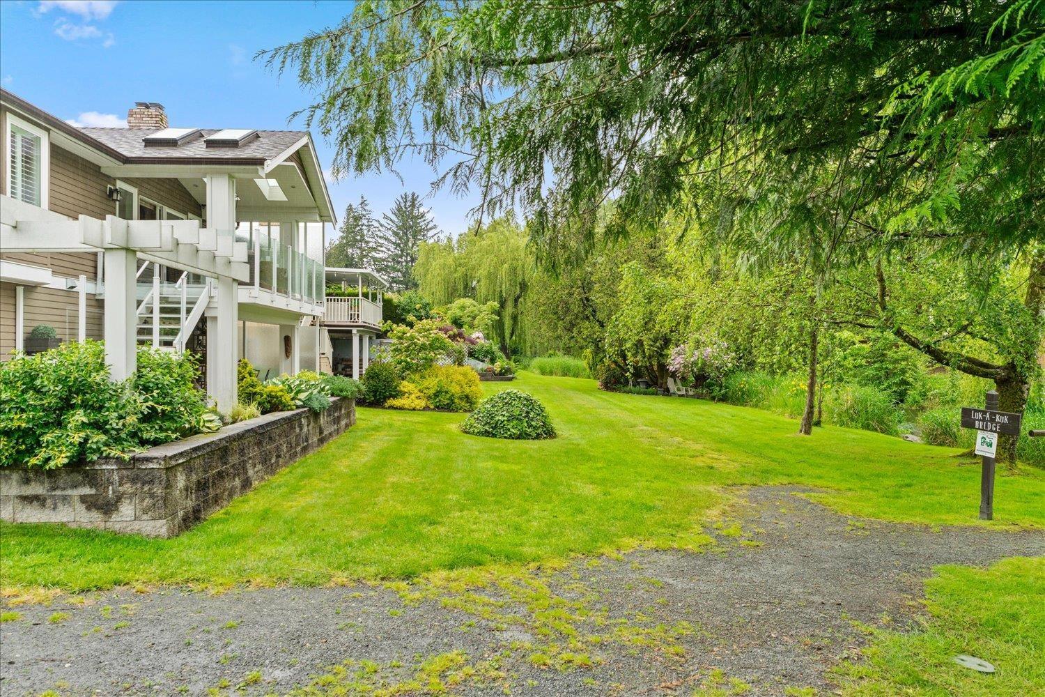 Photo 12 of 30 7001 Eden Drive Sardis West Vedder, Chilliwack BC