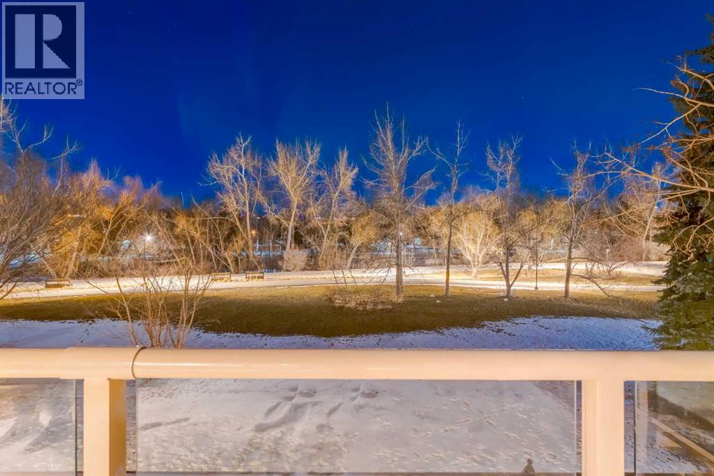 Single Family House for Sale in   Princeton Way SW Eau Claire Calgary 