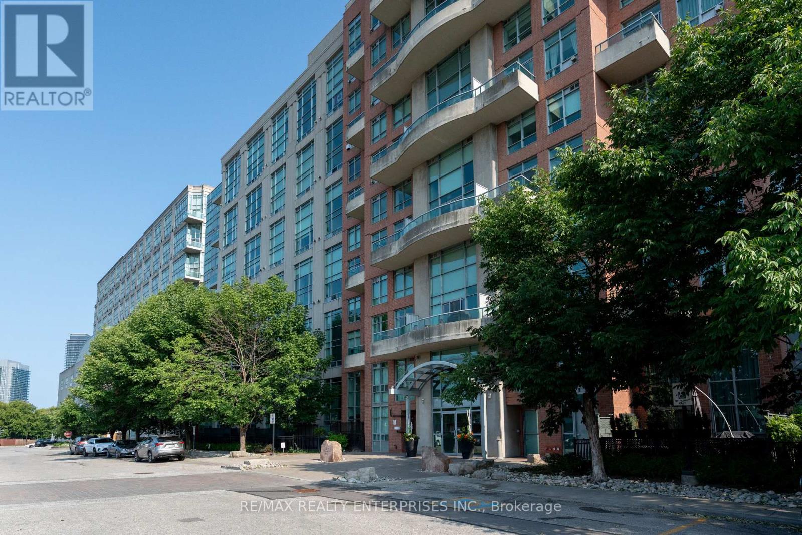 Photo 17 of 333 200 Manitoba Street, Toronto ON
