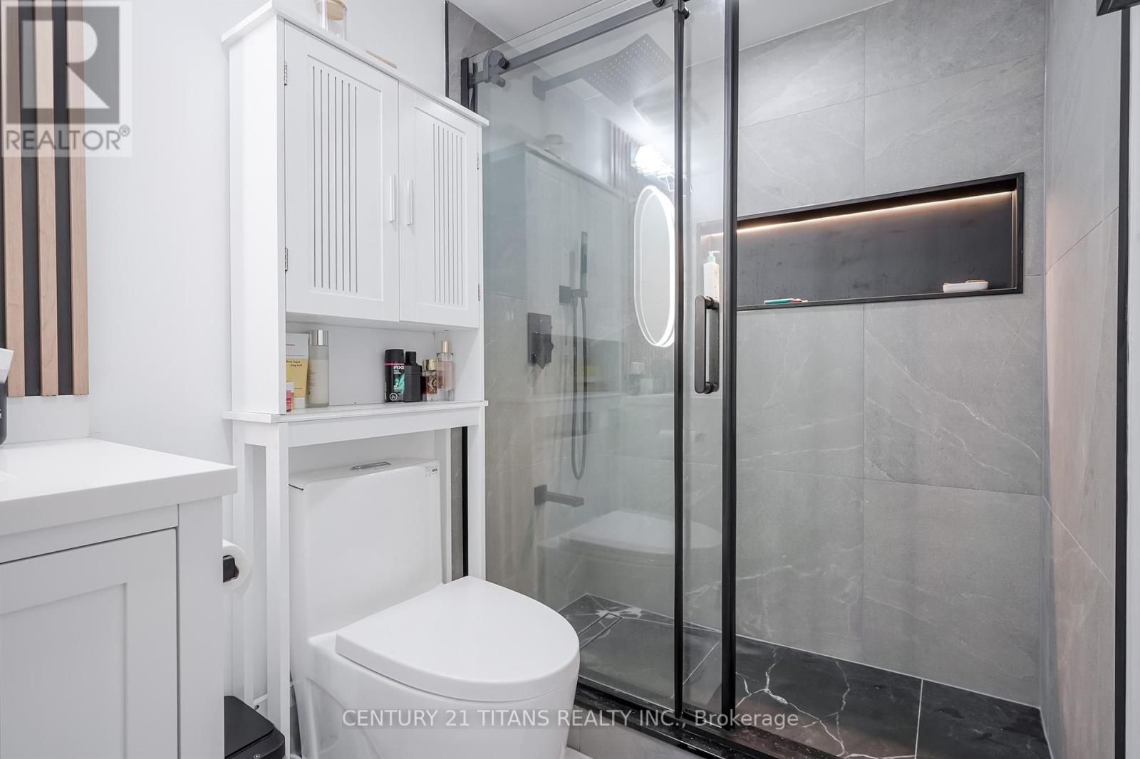 Photo 17 of 419 4185 Shipp Drive, Mississauga ON
