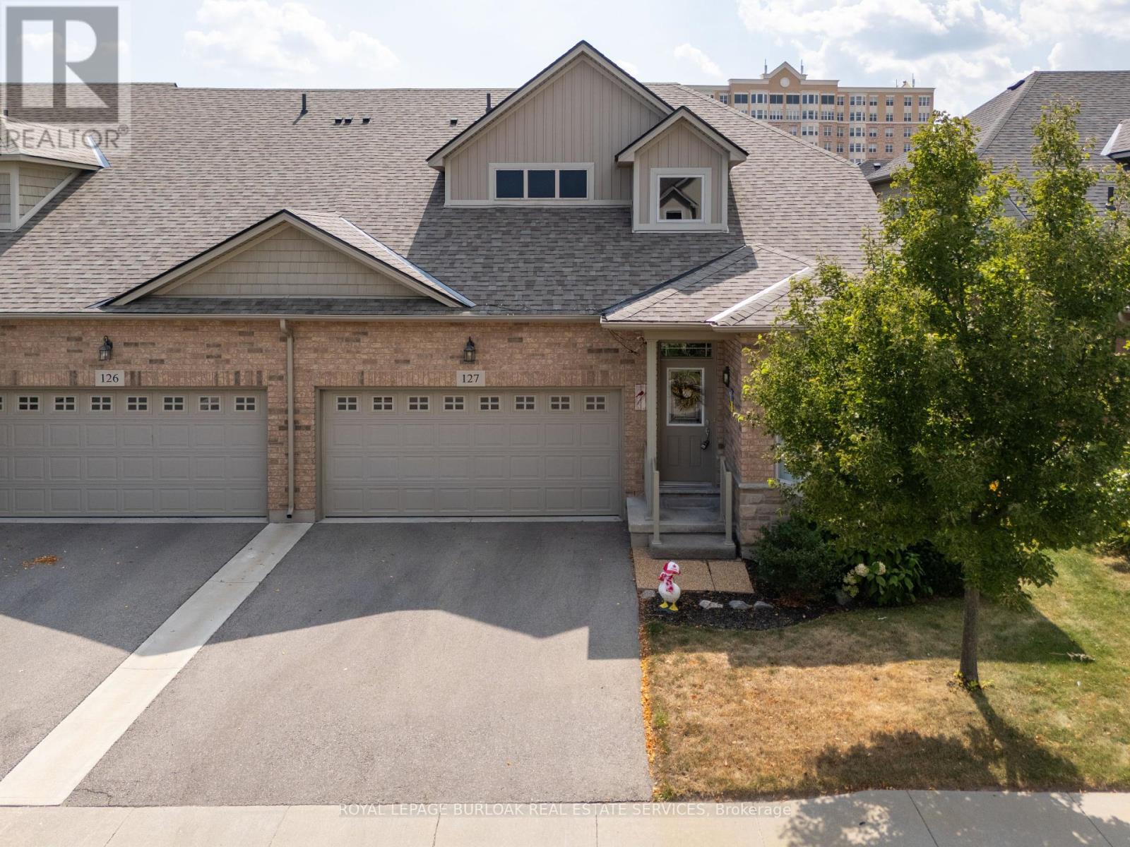 Photo 36 of 127 2125 Itabashi Way, Burlington ON