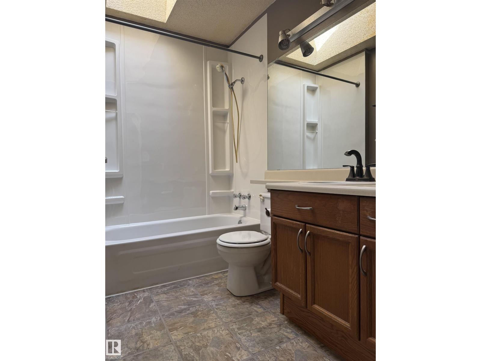 Photo 43 of 8 11718 97 St Nw, Edmonton AB