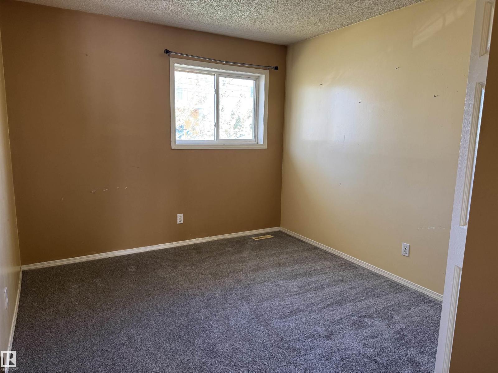 Photo 44 of 8 11718 97 St Nw, Edmonton AB