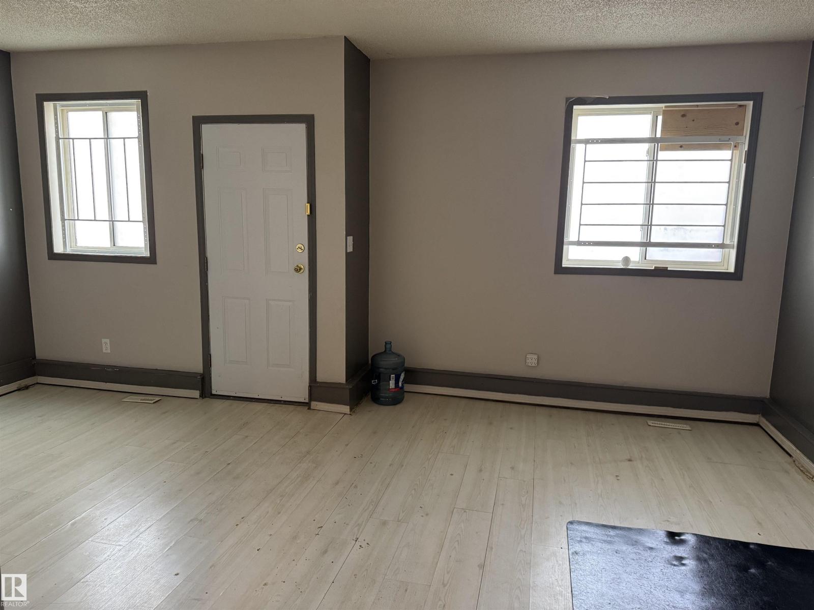 Photo 31 of 8 11718 97 St Nw, Edmonton AB