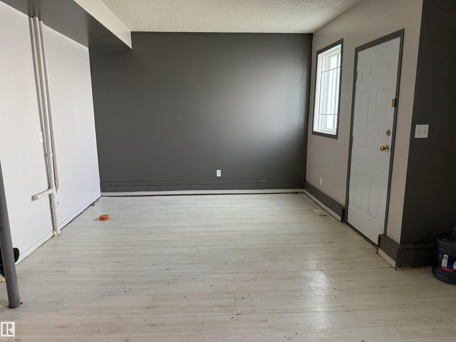Photo 33 of 8 11718 97 St Nw, Edmonton AB