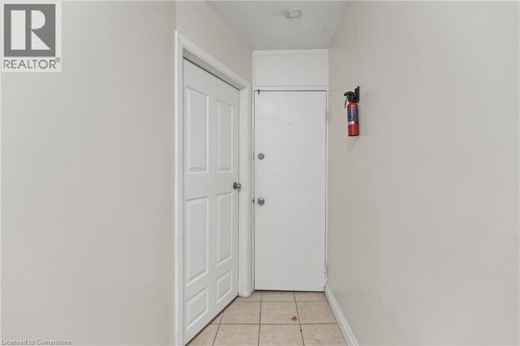 Photo 27 of 48 Locke Street S, Hamilton ON