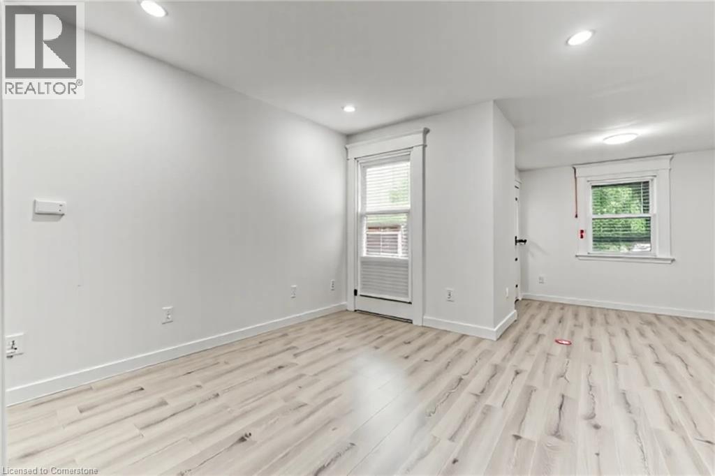 Photo 19 of 48 Locke Street S, Hamilton ON