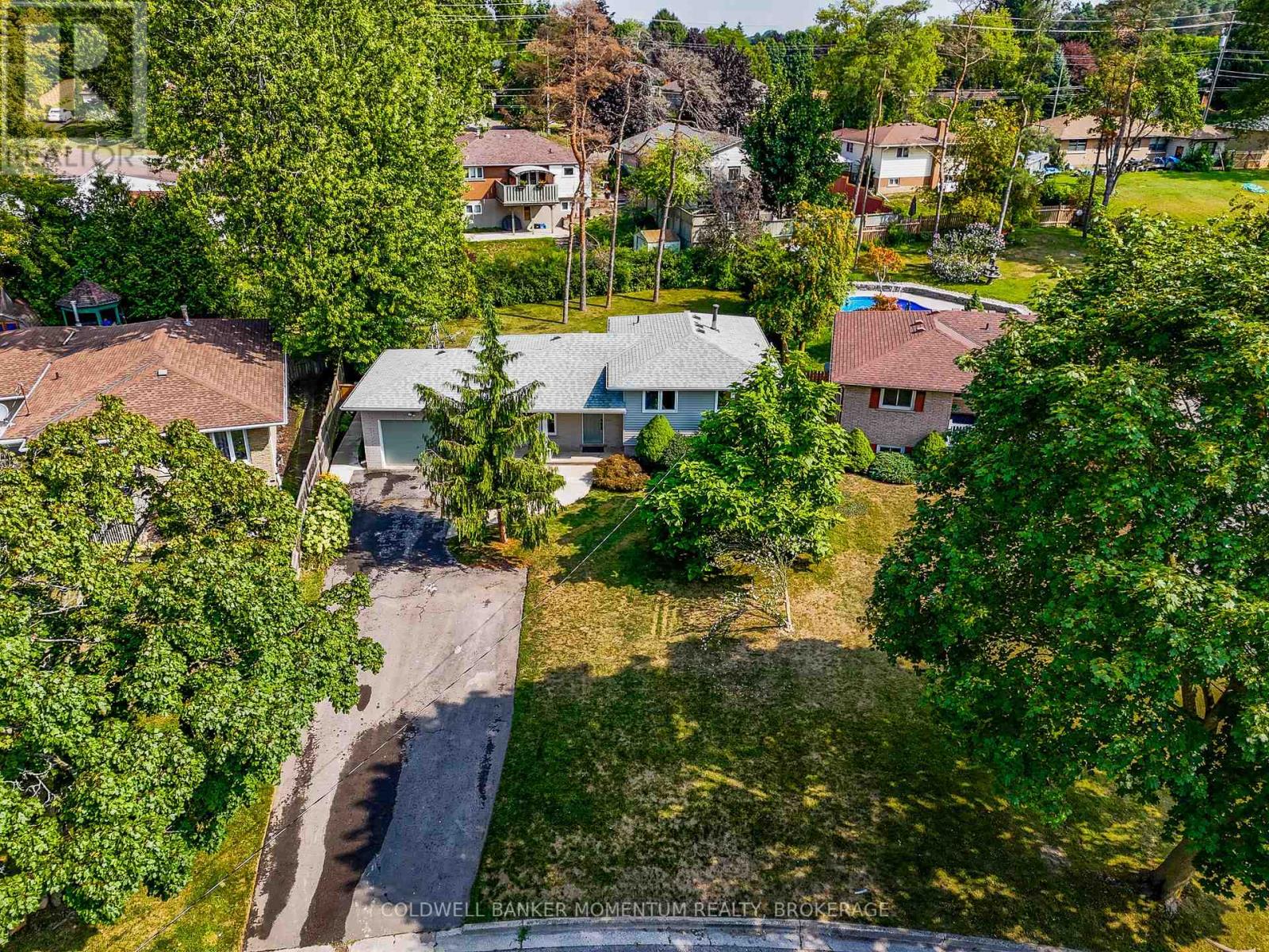 Photo 1 of 30 Ashton Drive, Norfolk ON