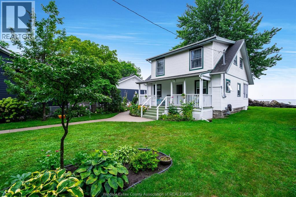 Photo 2 of 1259 Heritage Road, Kingsville ON
