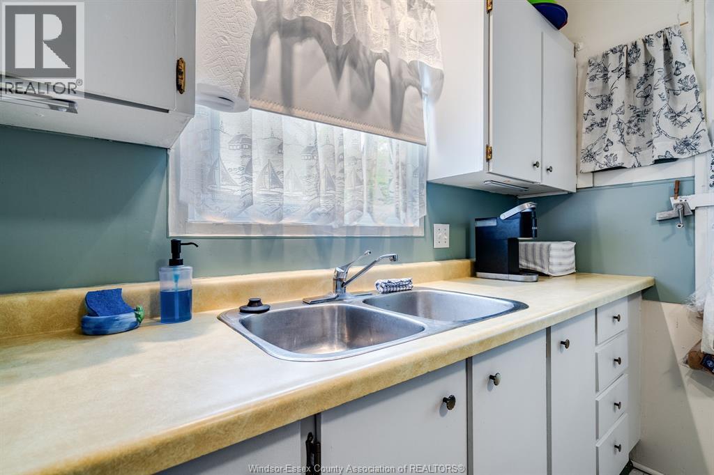 Photo 46 of 1259 Heritage Road, Kingsville ON
