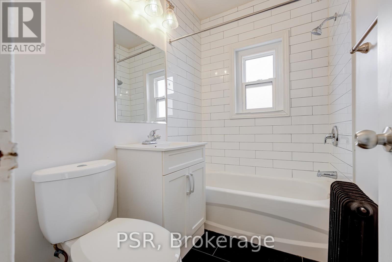Photo 12 of 206 256 Sherbourne Street, Toronto ON