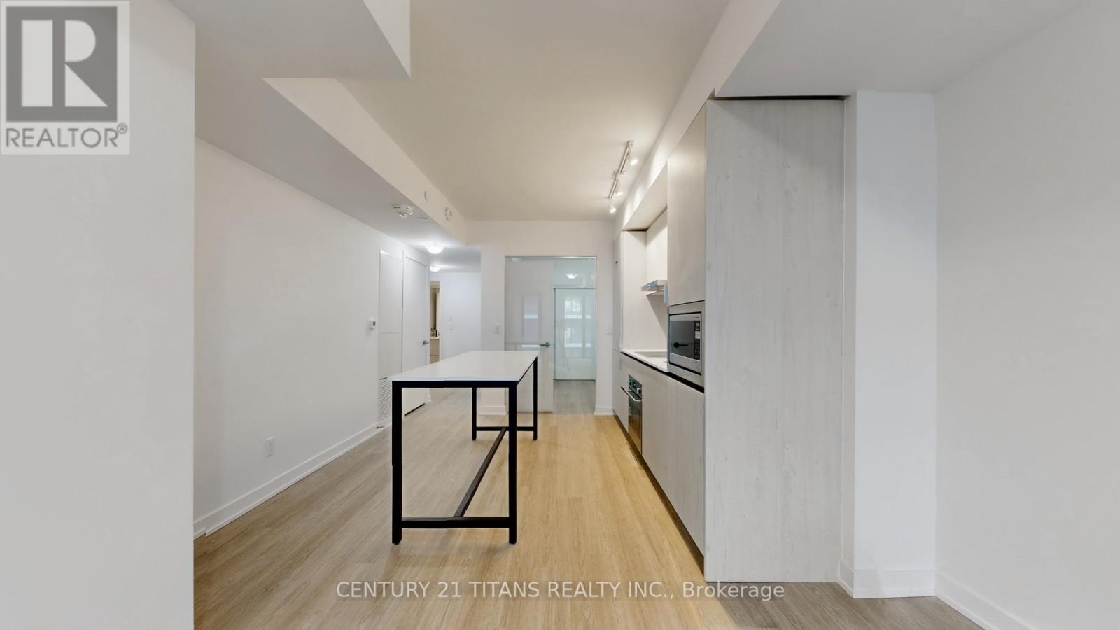 Photo 19 of 401 47 Mutual Street, Toronto ON