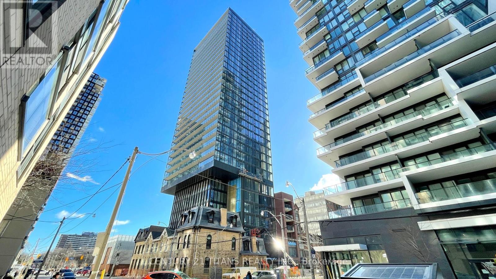 Photo 24 of 401 47 Mutual Street, Toronto ON