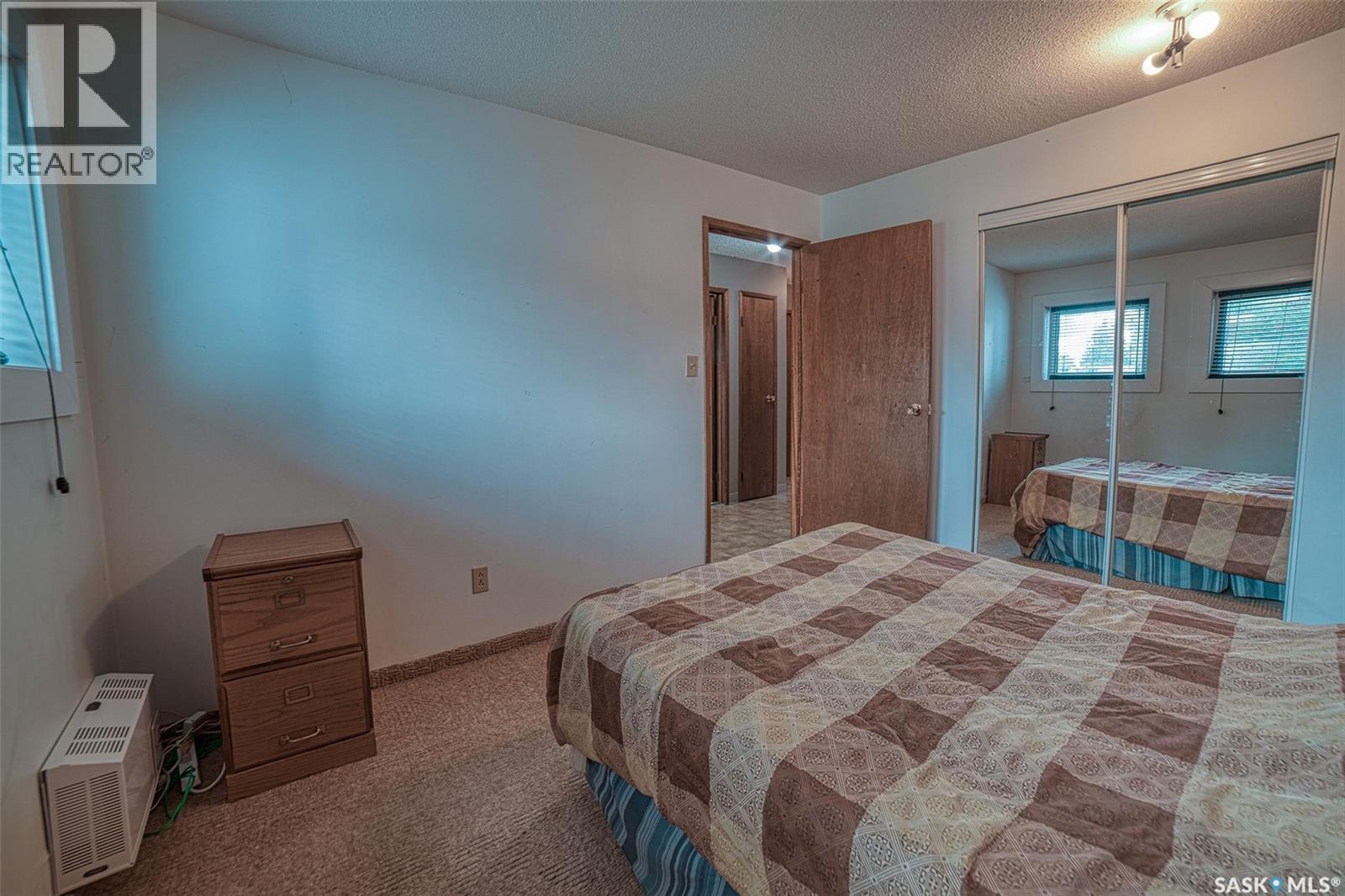 Photo 2 of 295 12 Th Avenue W, Melville SK
