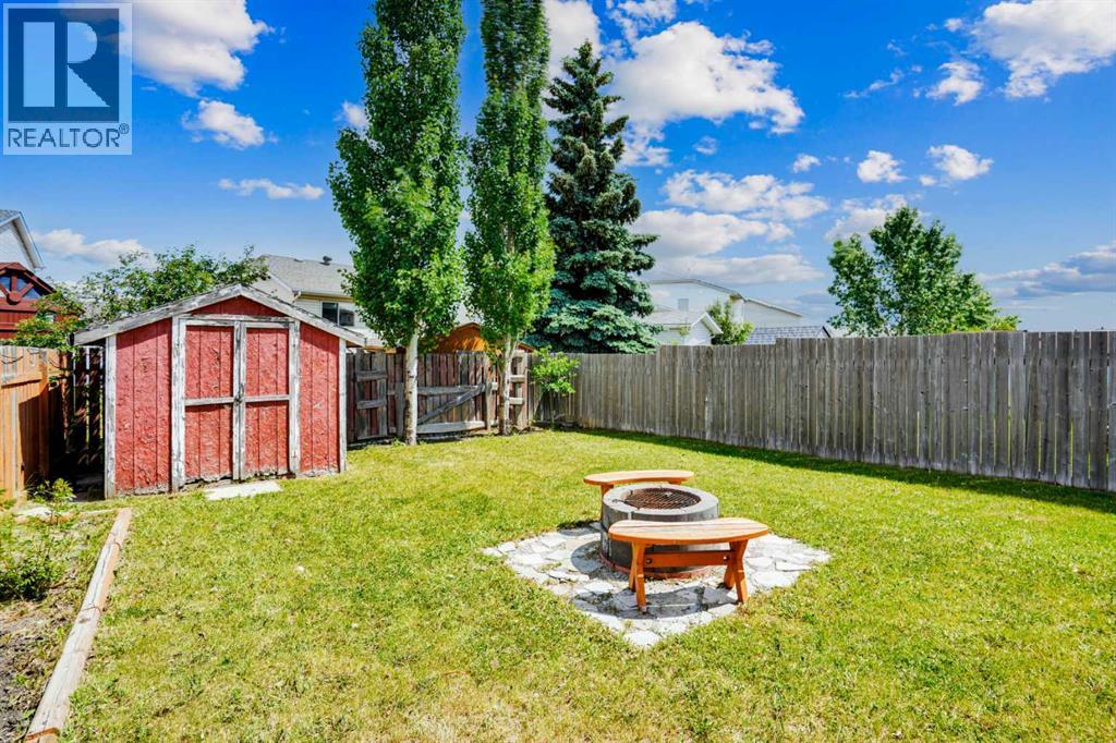 Single Family House for Sale in  erin ridge Road SE Erin Woods Calgary 