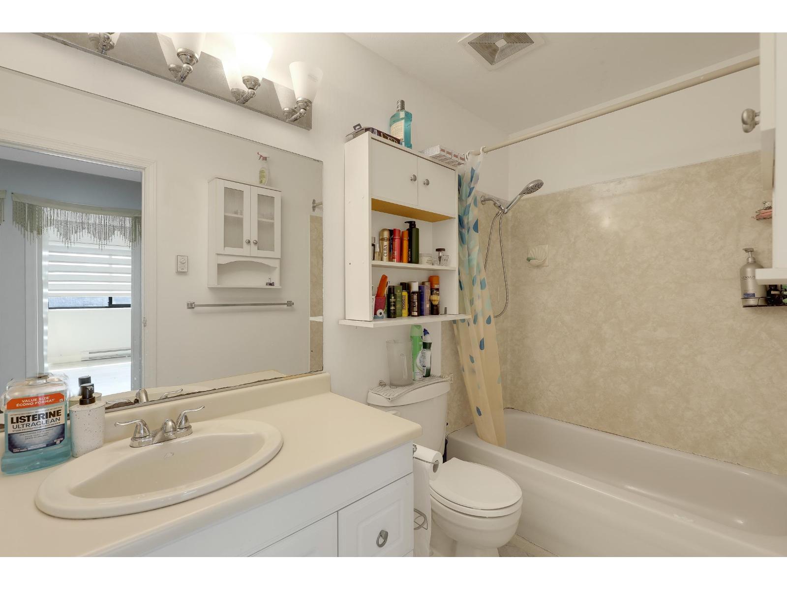 Photo 19 of 252 9452 Prince Charles Boulevard, Surrey BC