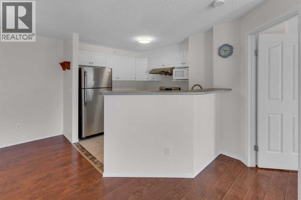 Single Family House for Sale in   Citadel Meadow Point NW Citadel Calgary 
