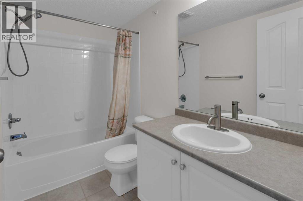 Single Family House for Sale in   Citadel Meadow Point NW Citadel Calgary 