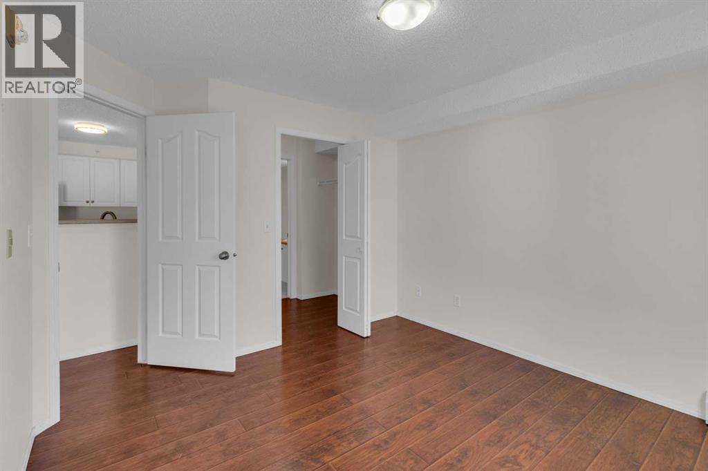 Single Family House for Sale in   Citadel Meadow Point NW Citadel Calgary 
