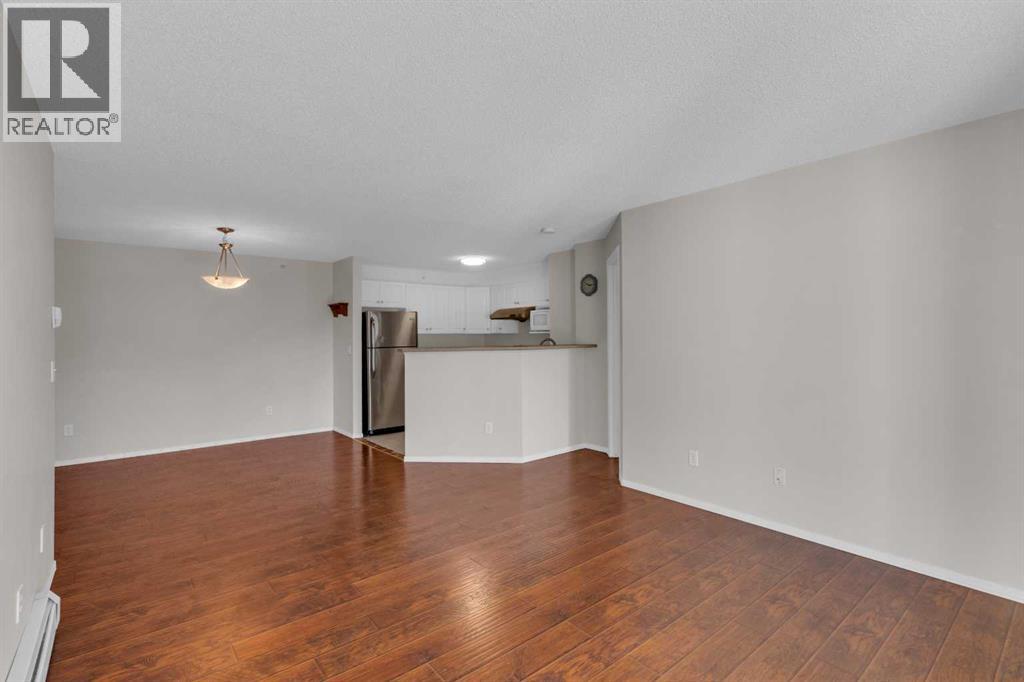Single Family House for Sale in   Citadel Meadow Point NW Citadel Calgary 