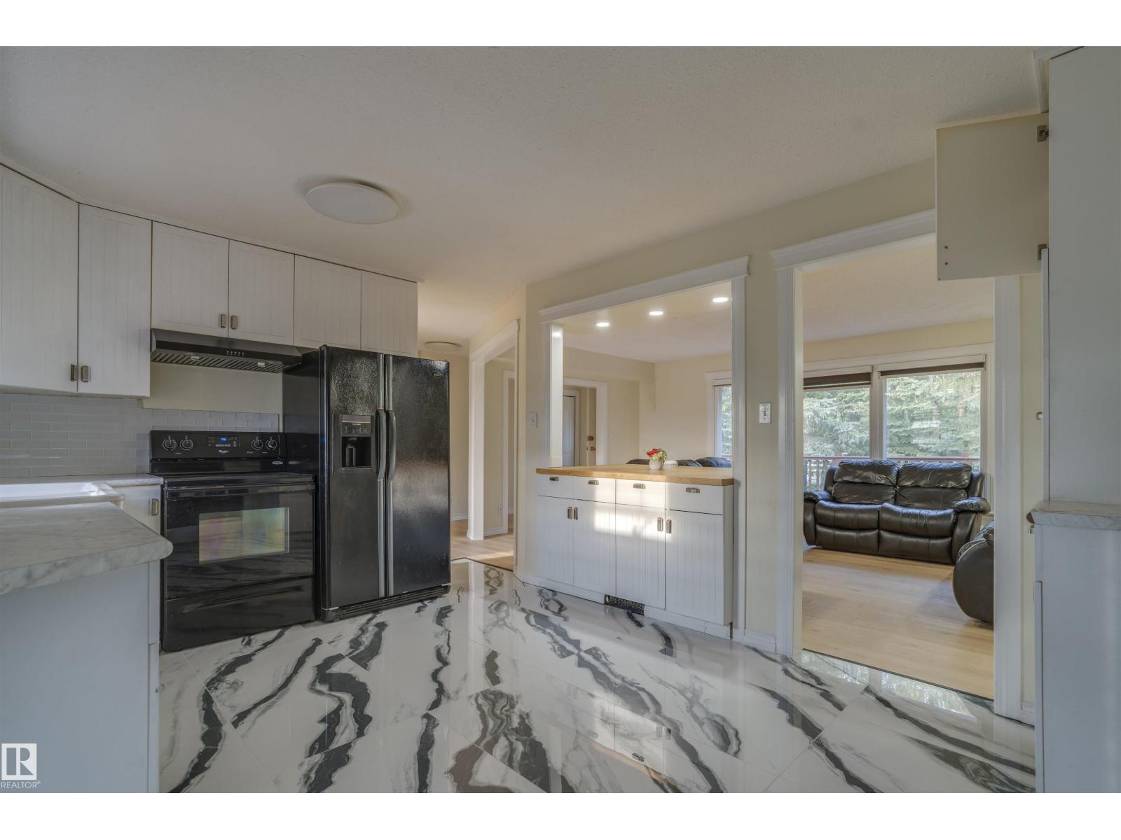 Photo 9 of 52028 Range Rd 231, Rural Strathcona County AB