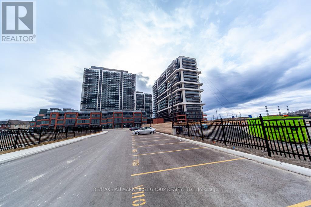 Photo 1 of 2601 2545 Simcoe Street N, Oshawa ON