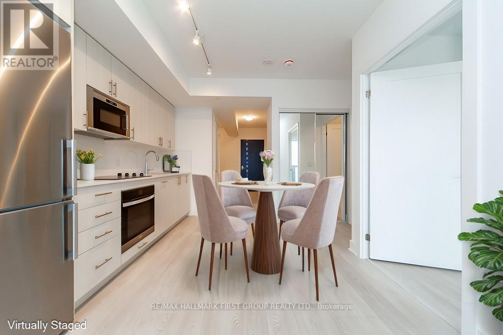 Photo 10 of 2601 2545 Simcoe Street N, Oshawa ON
