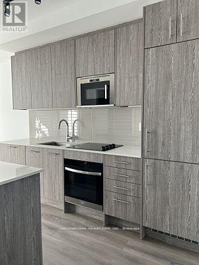 Photo 9 of 814 286 Main Street, Toronto ON