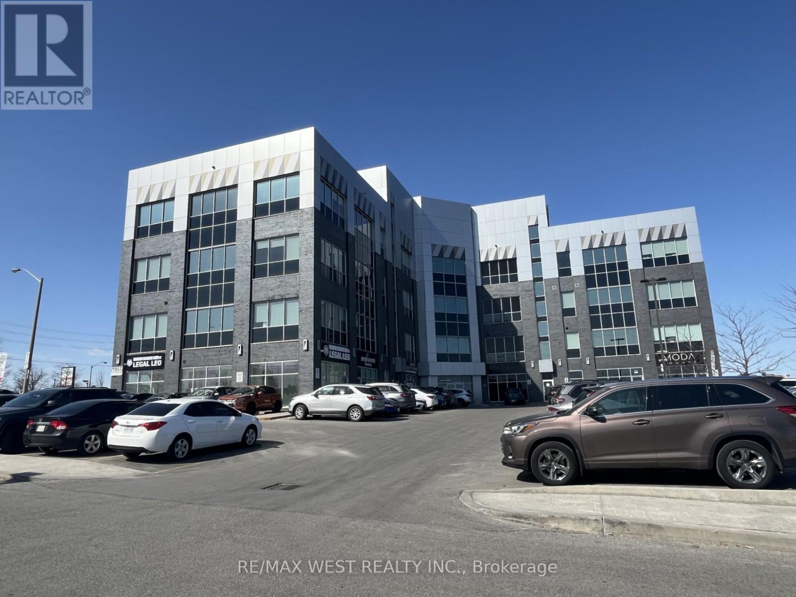 Photo 3 of 202 2855 Markham Road, Toronto ON