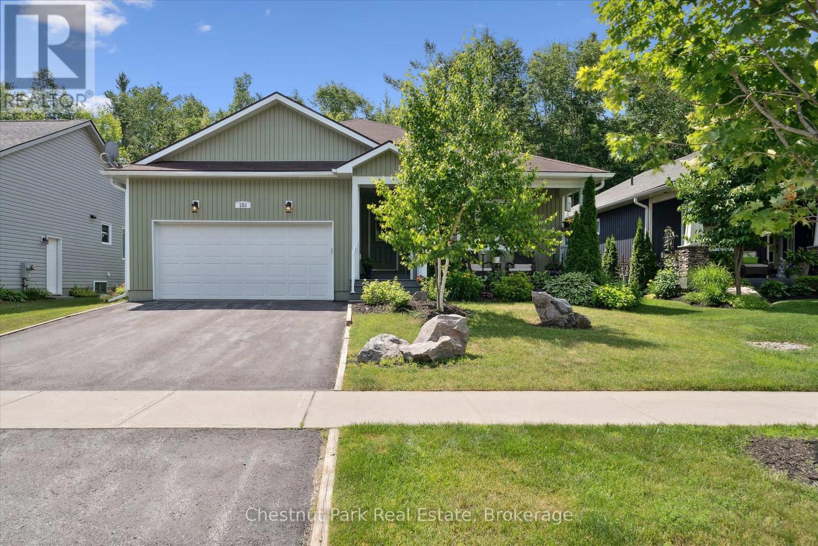 Photo 49 of 153 Pineridge Gate, Gravenhurst ON
