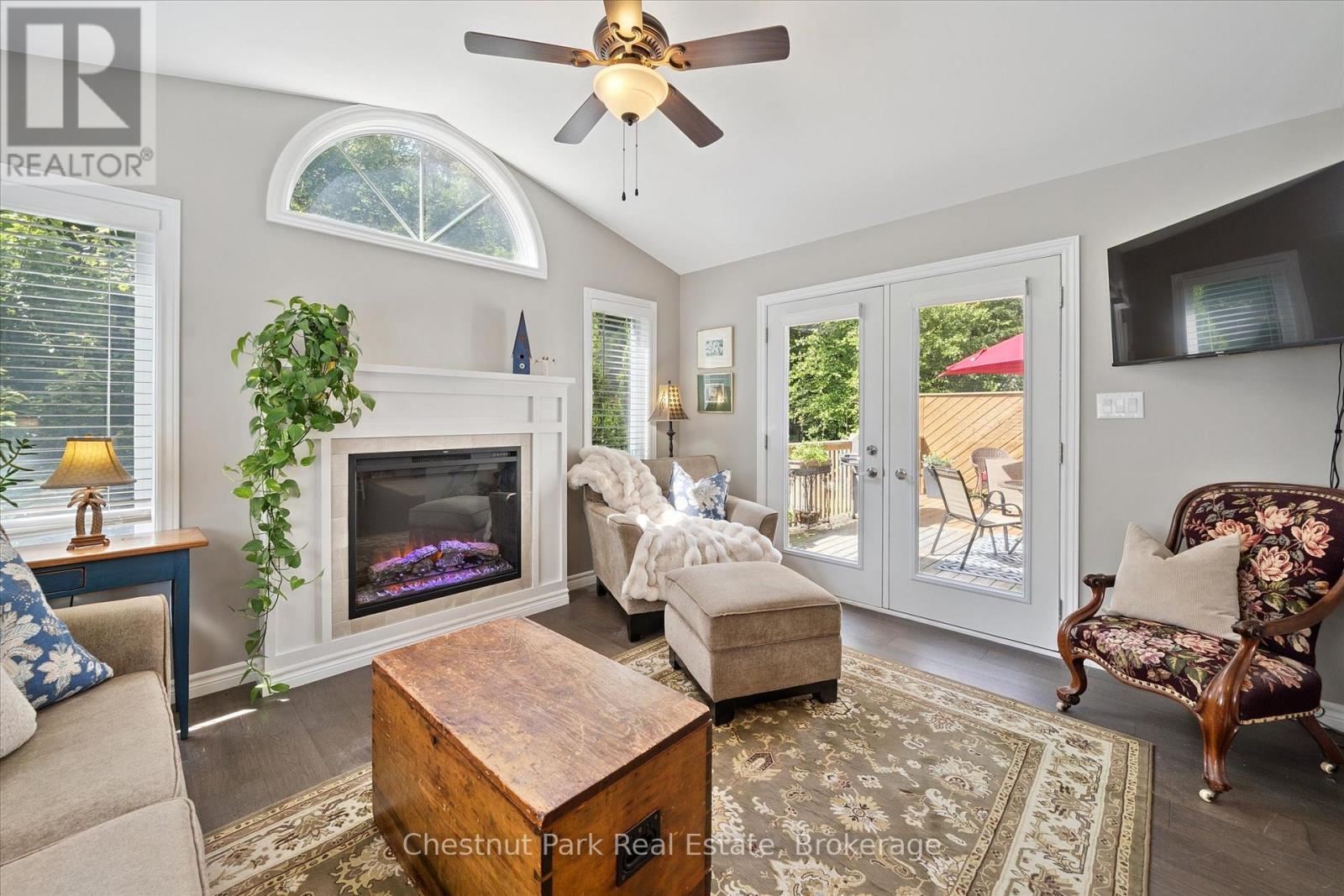 Photo 45 of 153 Pineridge Gate, Gravenhurst ON