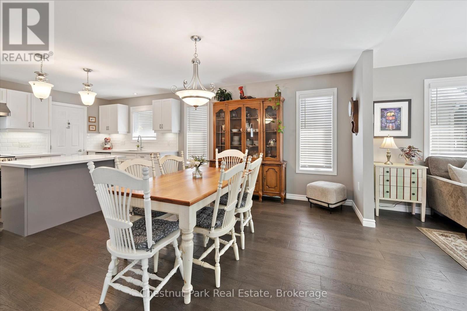 Photo 1 of 153 Pineridge Gate, Gravenhurst ON